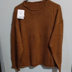 Women’s Crewneck Sweater in Camel Brown - Unbranded